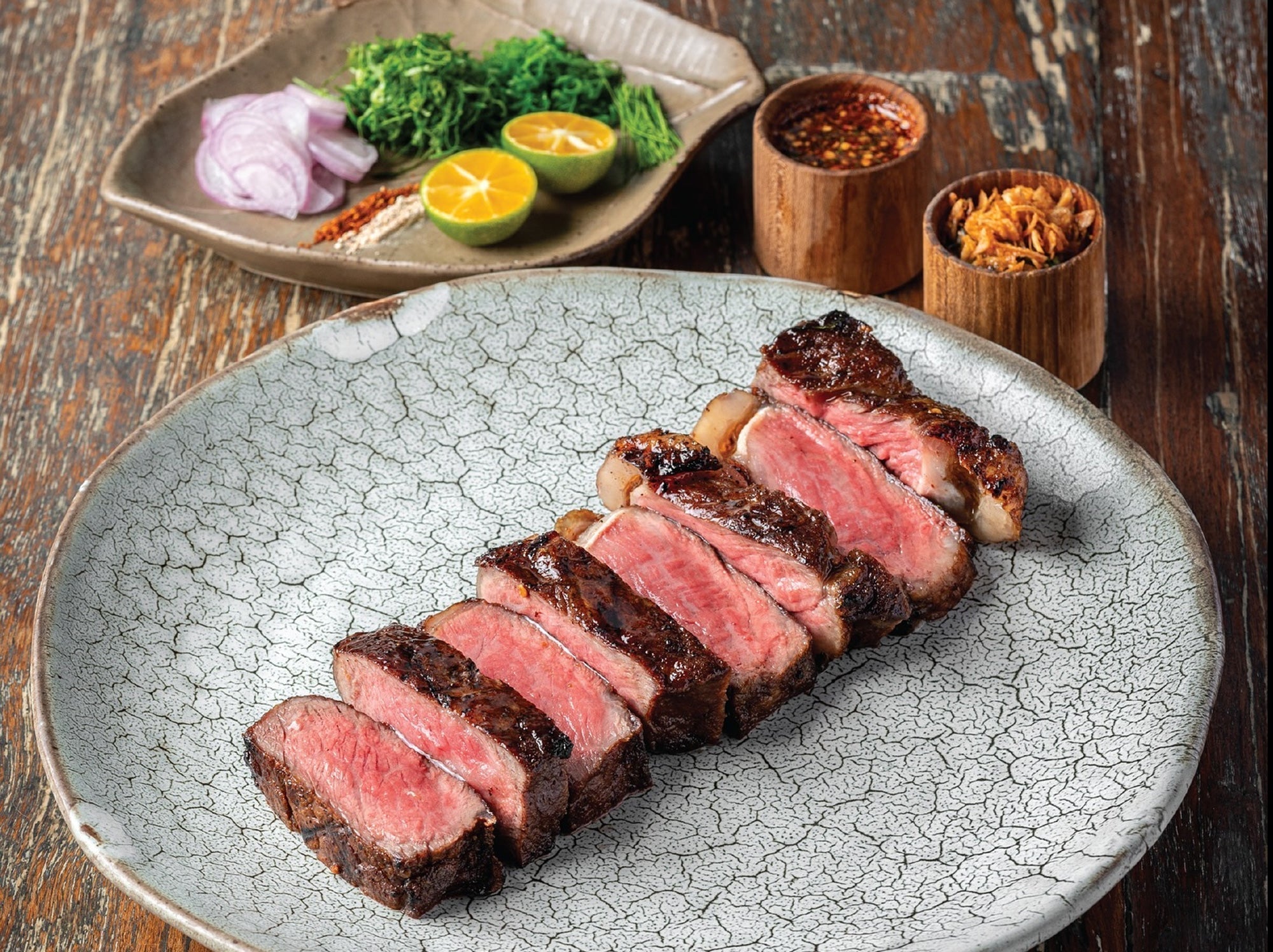 Real Thai: The Guide to Bangkok Regional Cuisine (No Pad Thai)