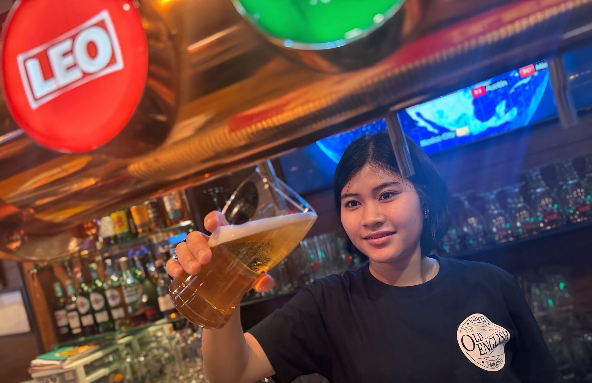 Best Happy Hour in Bangkok: The Cheapest Drinks & Most Tasty Bar Snacks